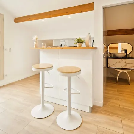 Apartament Bright - Ac- 2p - Center Of St Tropez *