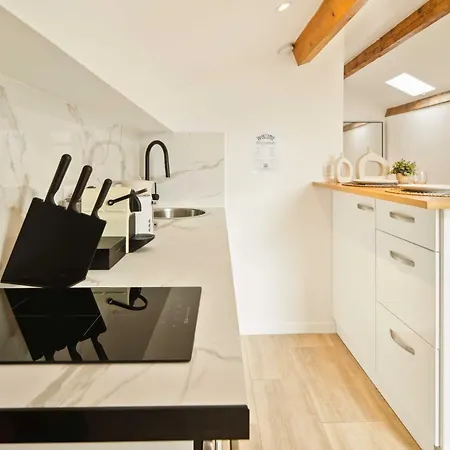Bright - Ac- 2p - Center Of St Tropez Apartament